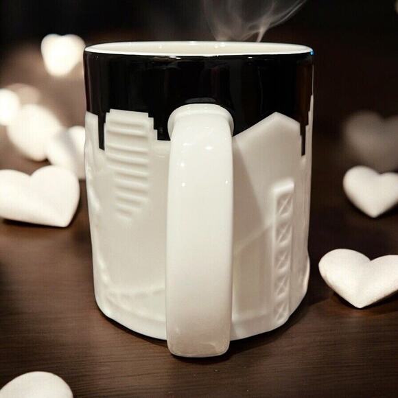 Starbucks New York City Relief Mug 2012 14oz Coffee Cup Yellow Taxi Skyline EUC - Picture 7 of 9